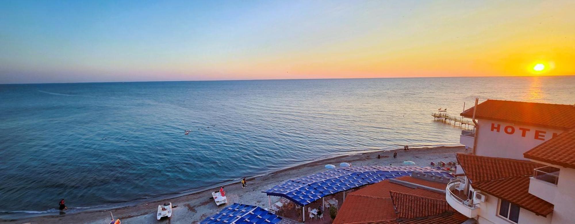 La Dolce Vita Durrës Zewnętrze zdjęcie